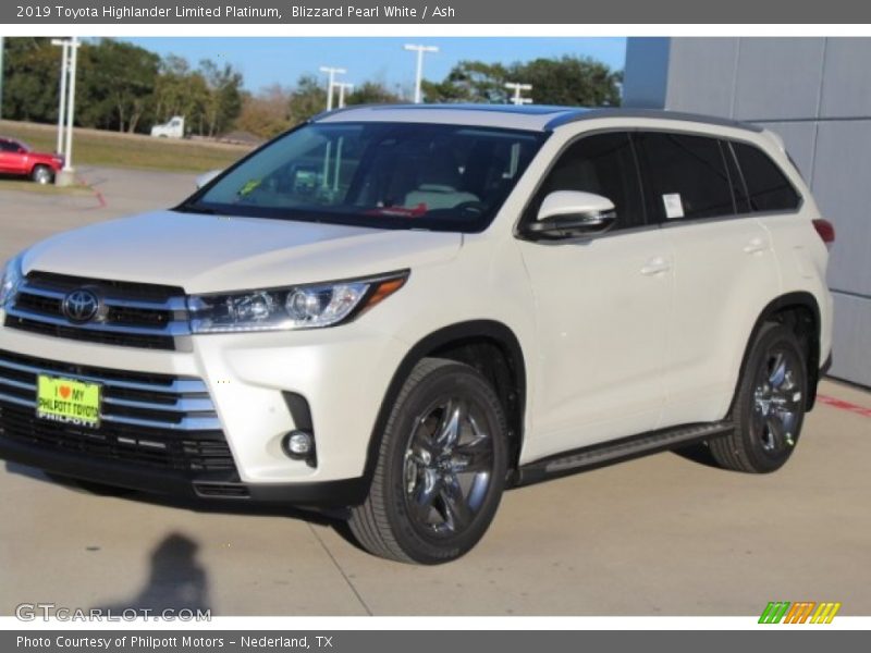 Blizzard Pearl White / Ash 2019 Toyota Highlander Limited Platinum