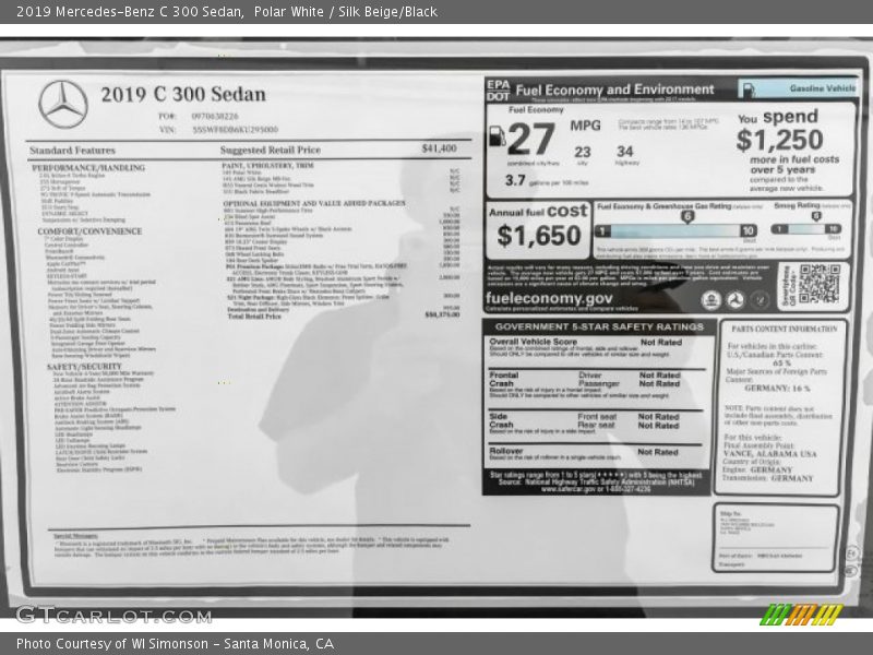 Polar White / Silk Beige/Black 2019 Mercedes-Benz C 300 Sedan