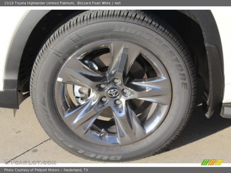 Blizzard Pearl White / Ash 2019 Toyota Highlander Limited Platinum