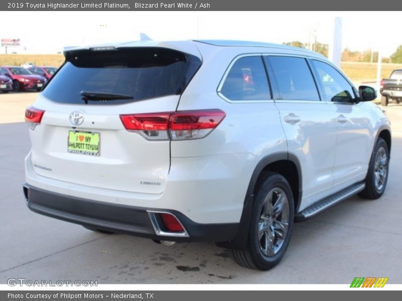 Blizzard Pearl White / Ash 2019 Toyota Highlander Limited Platinum