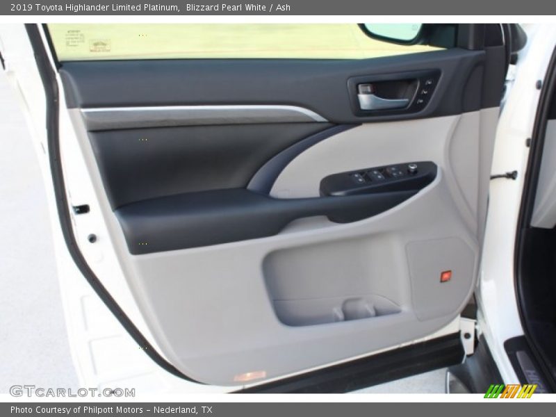 Blizzard Pearl White / Ash 2019 Toyota Highlander Limited Platinum