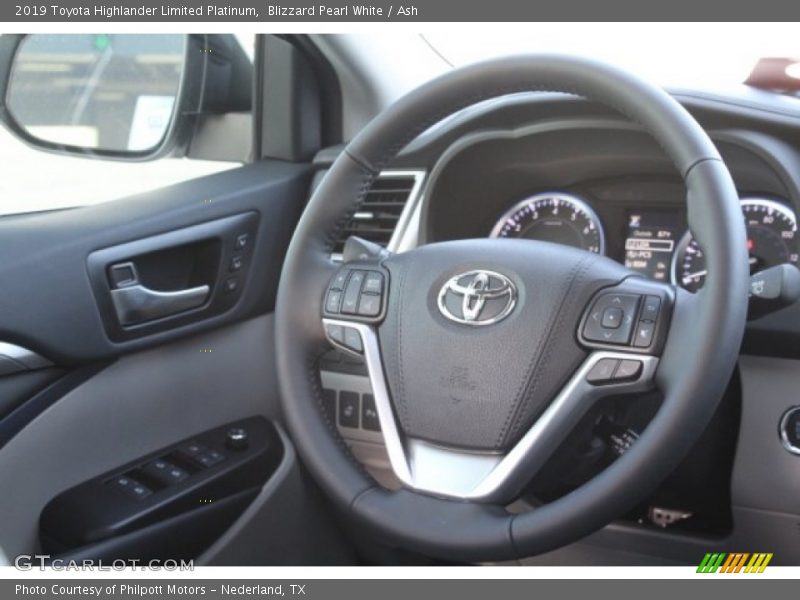 Blizzard Pearl White / Ash 2019 Toyota Highlander Limited Platinum