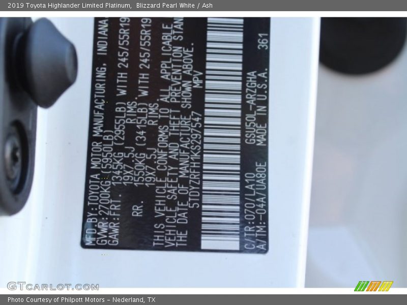 Blizzard Pearl White / Ash 2019 Toyota Highlander Limited Platinum