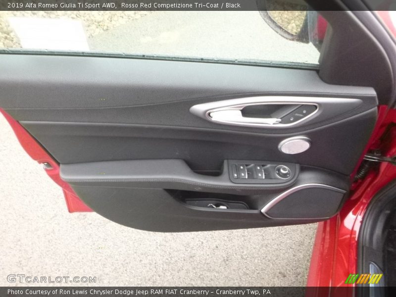 Rosso Red Competizione Tri-Coat / Black 2019 Alfa Romeo Giulia Ti Sport AWD