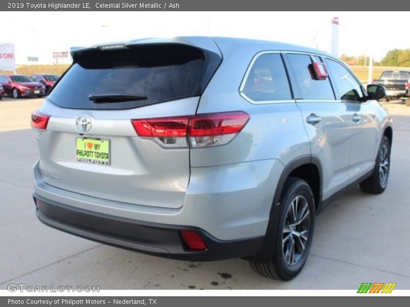 Celestial Silver Metallic / Ash 2019 Toyota Highlander LE