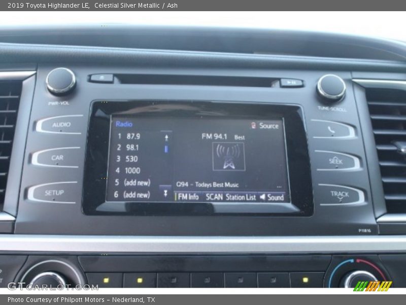 Celestial Silver Metallic / Ash 2019 Toyota Highlander LE