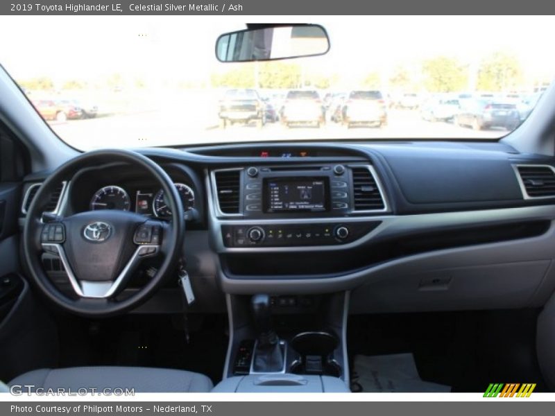Celestial Silver Metallic / Ash 2019 Toyota Highlander LE