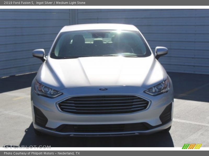 Ingot Silver / Medium Light Stone 2019 Ford Fusion S