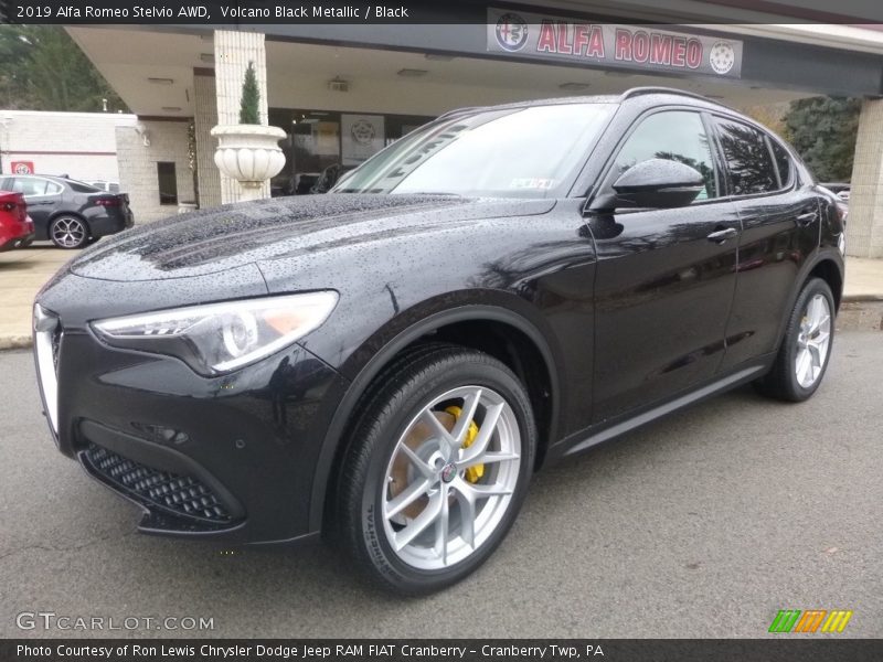 Volcano Black Metallic / Black 2019 Alfa Romeo Stelvio AWD