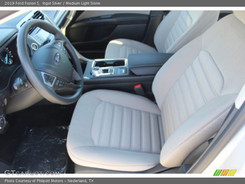 Ingot Silver / Medium Light Stone 2019 Ford Fusion S
