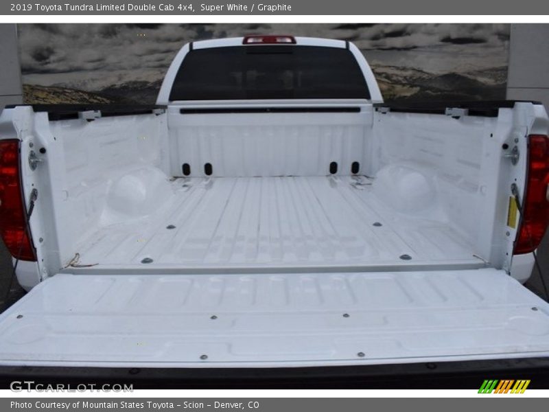 Super White / Graphite 2019 Toyota Tundra Limited Double Cab 4x4
