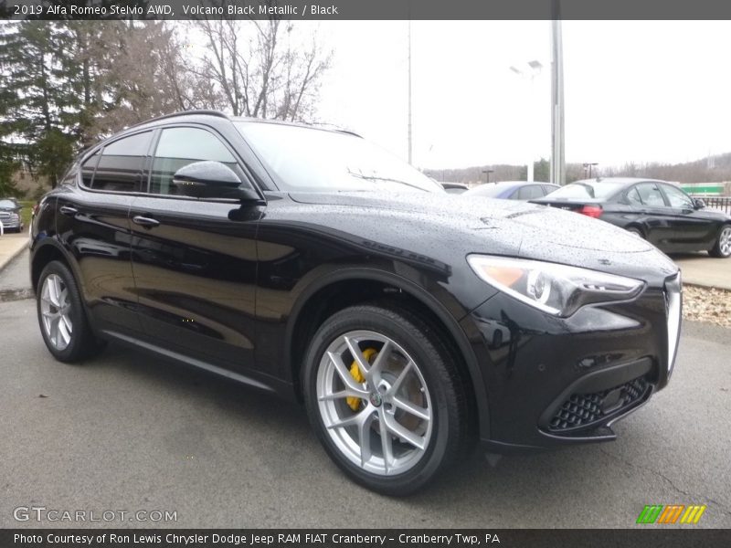 Volcano Black Metallic / Black 2019 Alfa Romeo Stelvio AWD