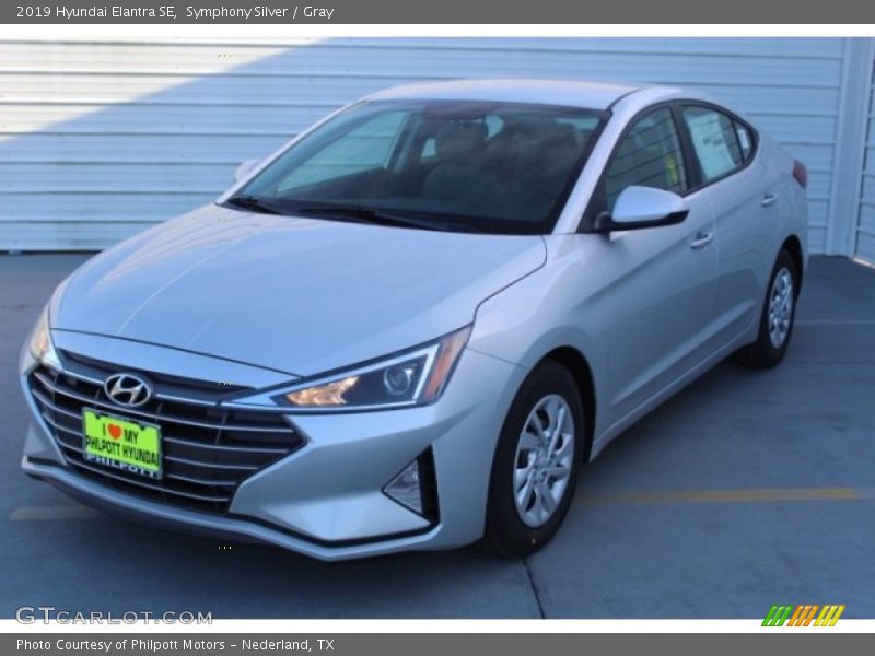 Symphony Silver / Gray 2019 Hyundai Elantra SE