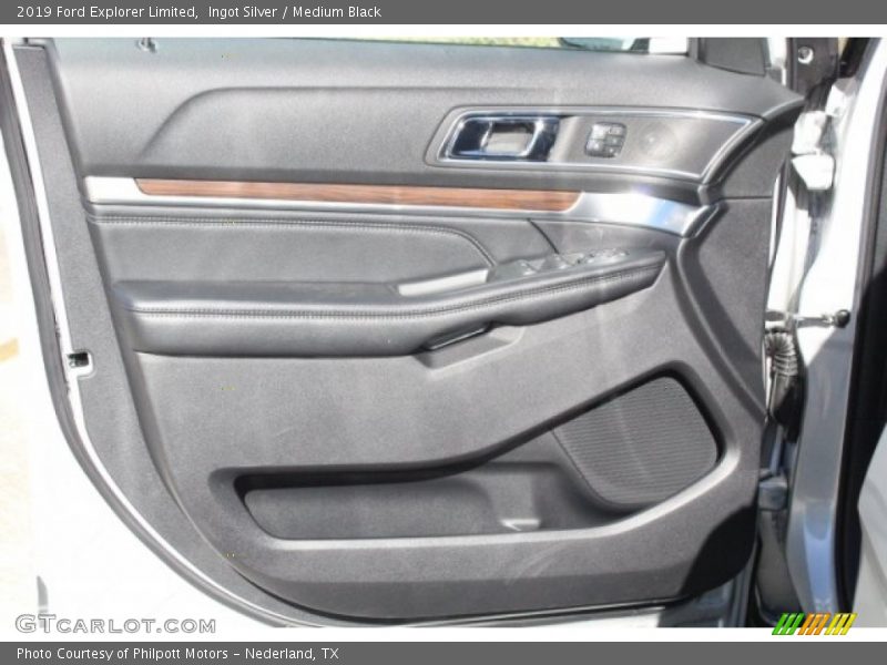 Ingot Silver / Medium Black 2019 Ford Explorer Limited