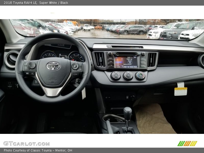 Super White / Black 2018 Toyota RAV4 LE
