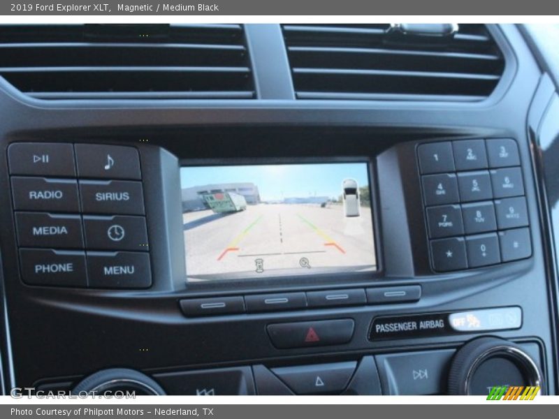 Magnetic / Medium Black 2019 Ford Explorer XLT