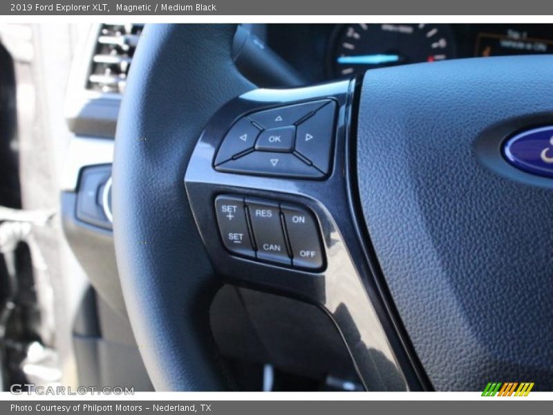 Magnetic / Medium Black 2019 Ford Explorer XLT