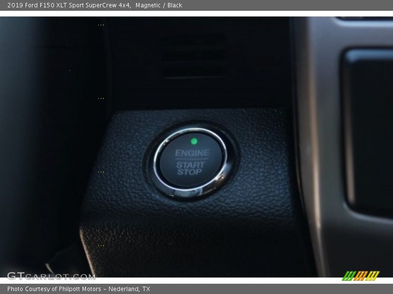 Magnetic / Black 2019 Ford F150 XLT Sport SuperCrew 4x4
