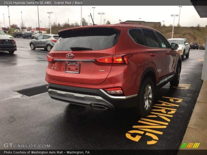 Scarlet Red / Black 2019 Hyundai Santa Fe SE AWD