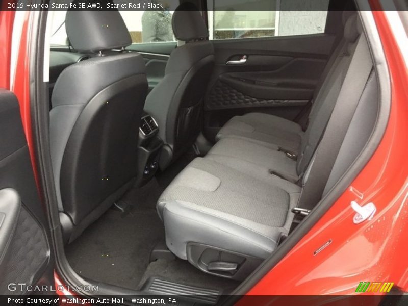 Scarlet Red / Black 2019 Hyundai Santa Fe SE AWD