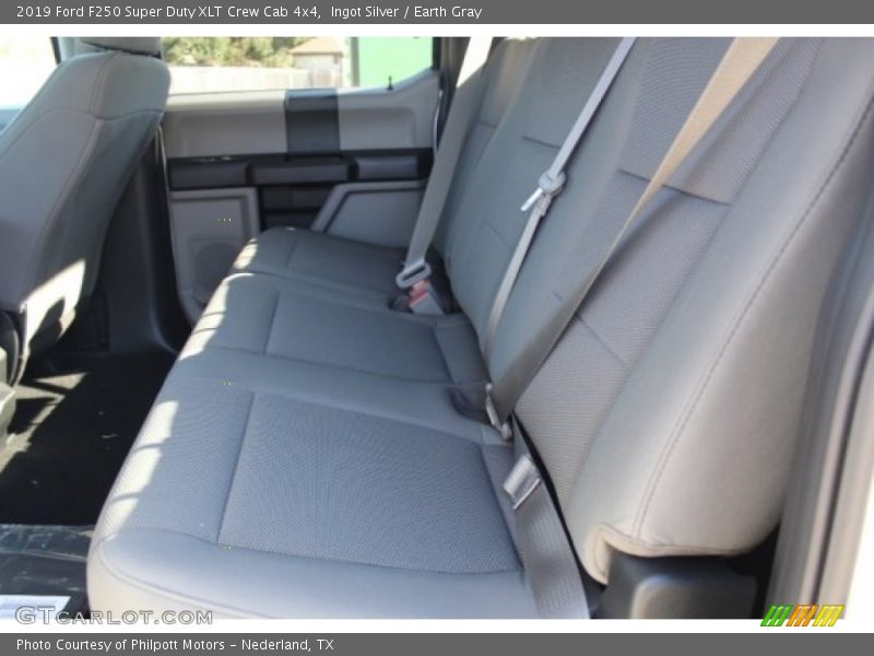 Ingot Silver / Earth Gray 2019 Ford F250 Super Duty XLT Crew Cab 4x4