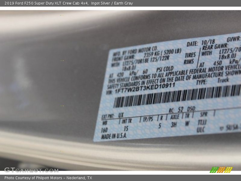 Ingot Silver / Earth Gray 2019 Ford F250 Super Duty XLT Crew Cab 4x4