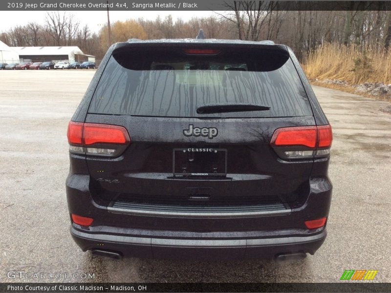 Sangria Metallic / Black 2019 Jeep Grand Cherokee Overland 4x4