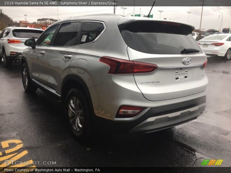 Symphony Silver / Espresso/Gray 2019 Hyundai Santa Fe SE AWD