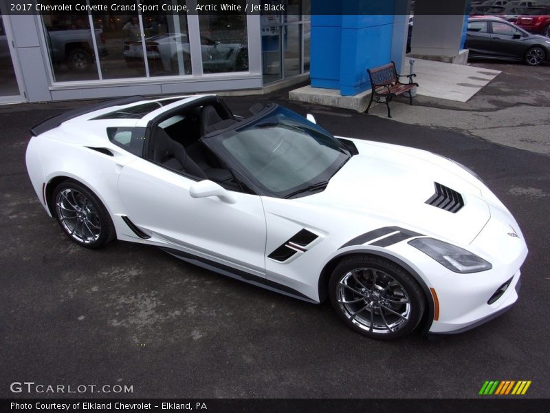 Arctic White / Jet Black 2017 Chevrolet Corvette Grand Sport Coupe