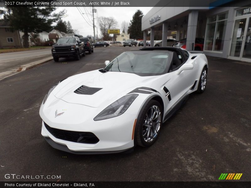 Arctic White / Jet Black 2017 Chevrolet Corvette Grand Sport Coupe