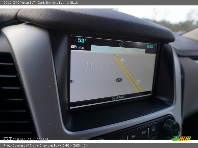Navigation of 2019 Yukon SLT