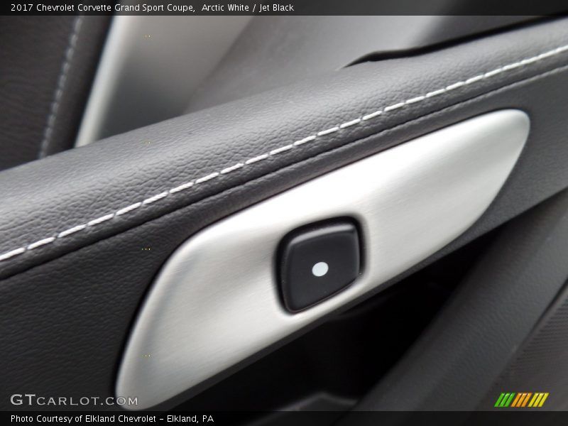 Arctic White / Jet Black 2017 Chevrolet Corvette Grand Sport Coupe