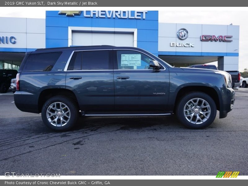  2019 Yukon SLT Dark Sky Metallic