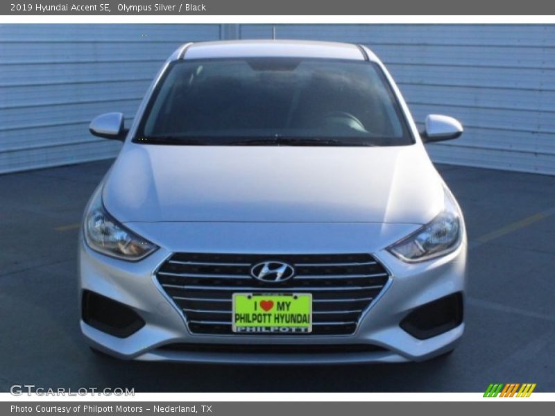Olympus Silver / Black 2019 Hyundai Accent SE