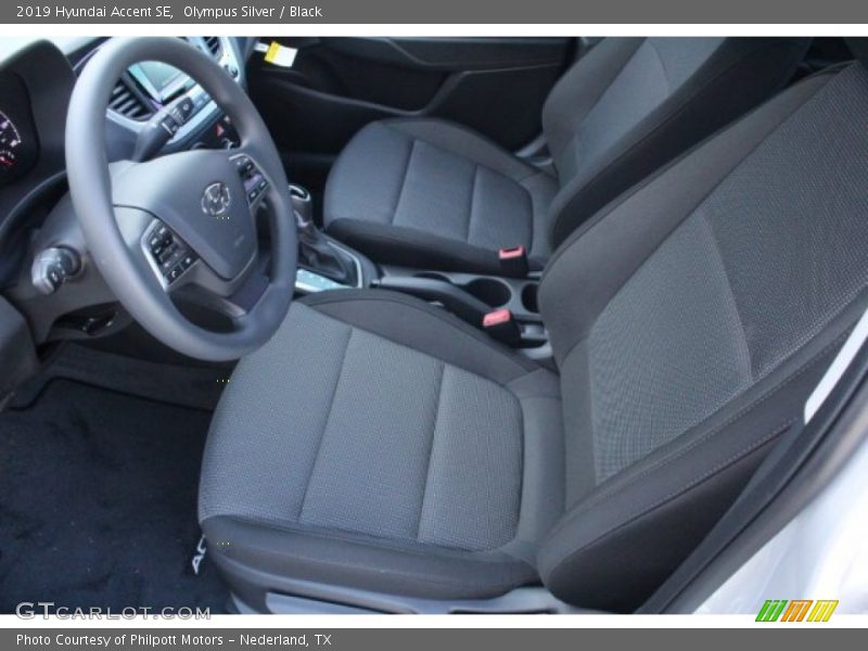 Olympus Silver / Black 2019 Hyundai Accent SE