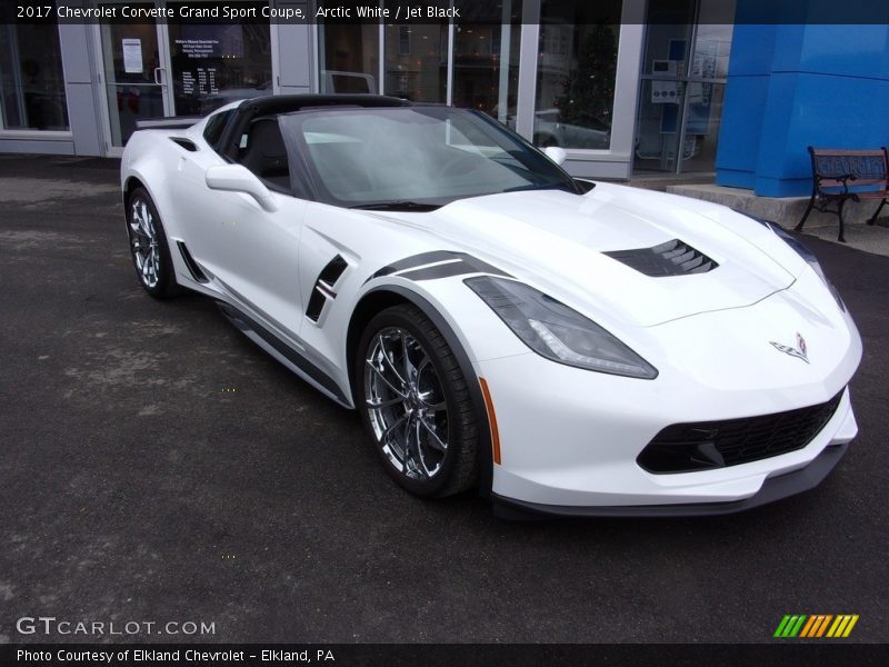 Arctic White / Jet Black 2017 Chevrolet Corvette Grand Sport Coupe