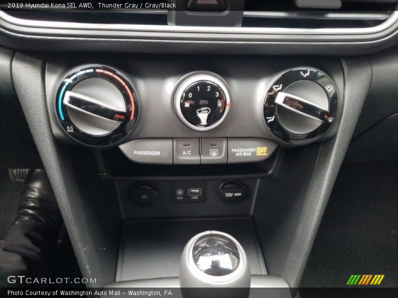 Thunder Gray / Gray/Black 2019 Hyundai Kona SEL AWD