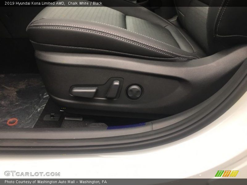 Chalk White / Black 2019 Hyundai Kona Limited AWD
