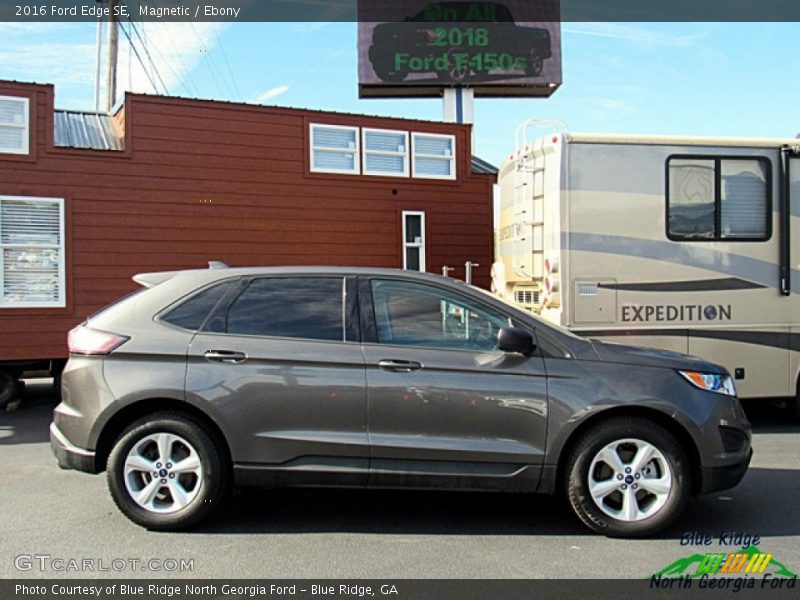 Magnetic / Ebony 2016 Ford Edge SE