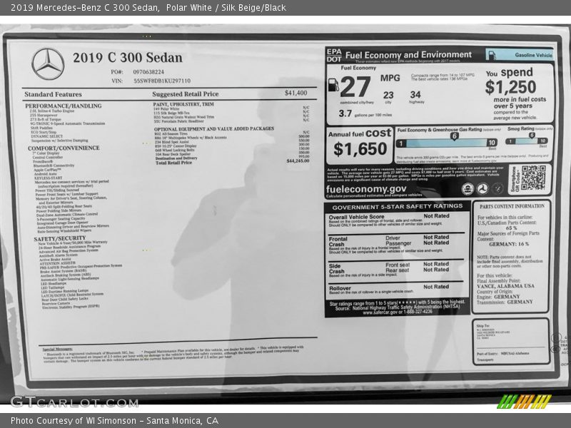 Polar White / Silk Beige/Black 2019 Mercedes-Benz C 300 Sedan