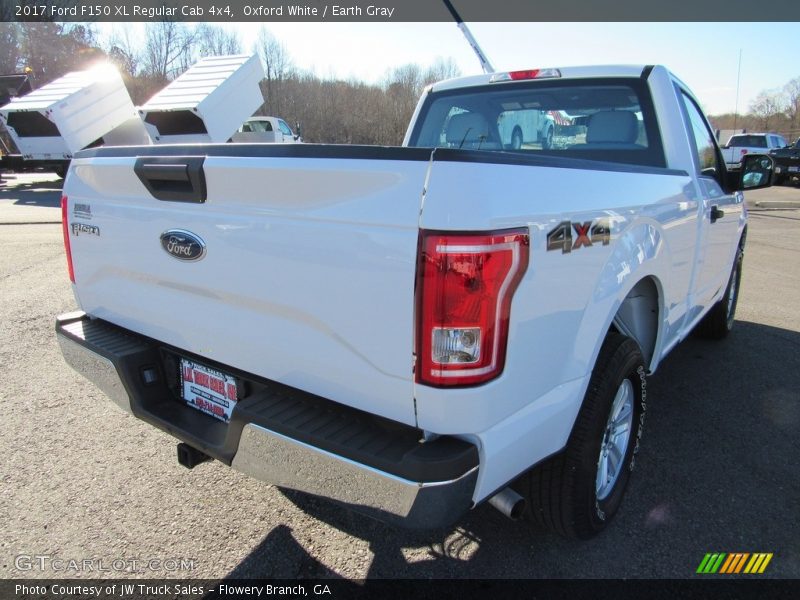 Oxford White / Earth Gray 2017 Ford F150 XL Regular Cab 4x4