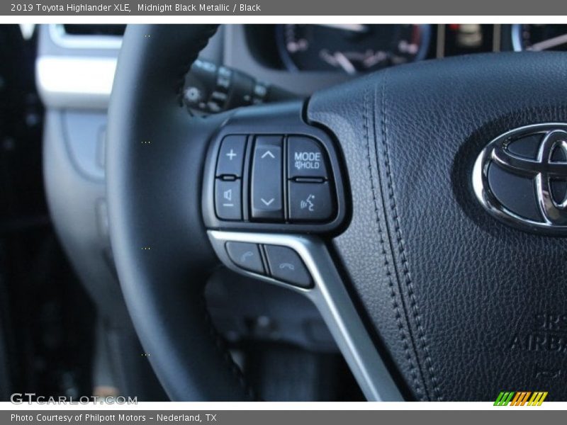  2019 Highlander XLE Steering Wheel