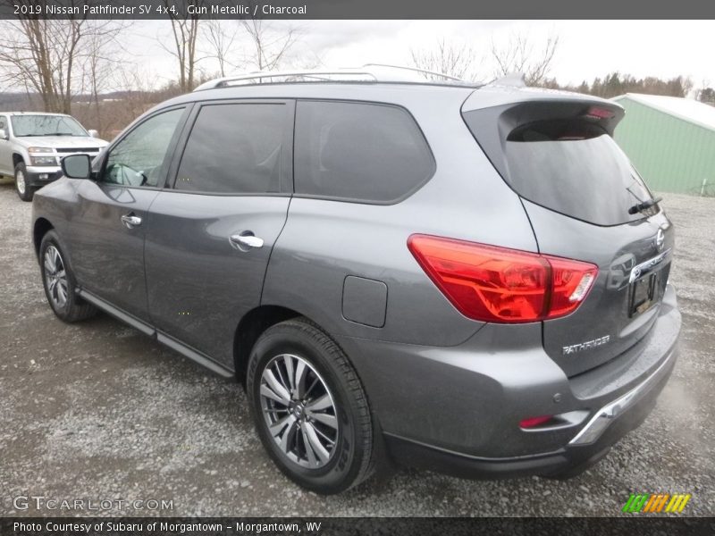 Gun Metallic / Charcoal 2019 Nissan Pathfinder SV 4x4