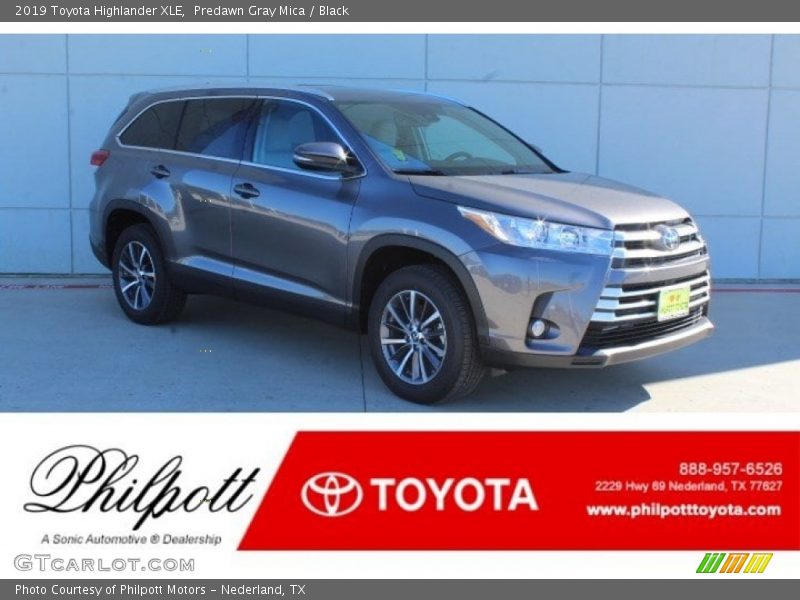 Predawn Gray Mica / Black 2019 Toyota Highlander XLE