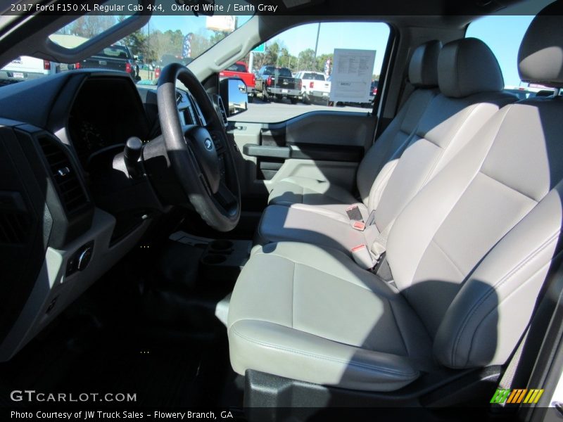 Oxford White / Earth Gray 2017 Ford F150 XL Regular Cab 4x4