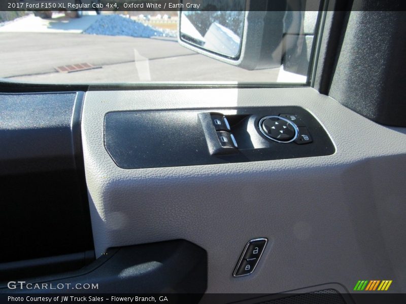 Oxford White / Earth Gray 2017 Ford F150 XL Regular Cab 4x4