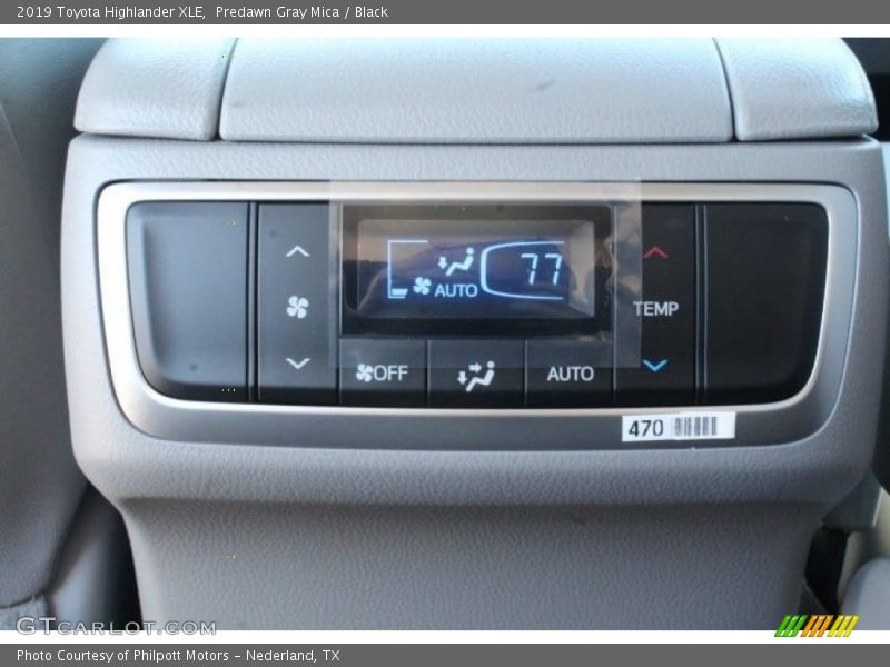 Predawn Gray Mica / Black 2019 Toyota Highlander XLE