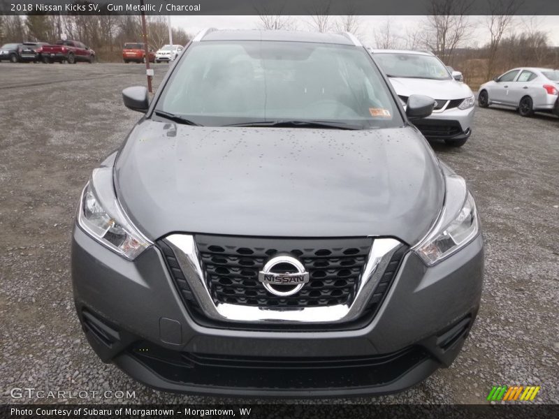Gun Metallic / Charcoal 2018 Nissan Kicks SV