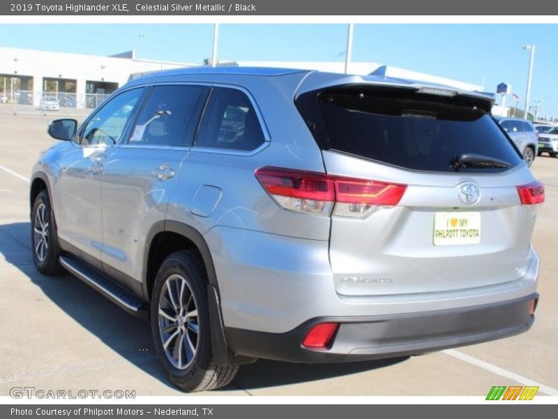 Celestial Silver Metallic / Black 2019 Toyota Highlander XLE