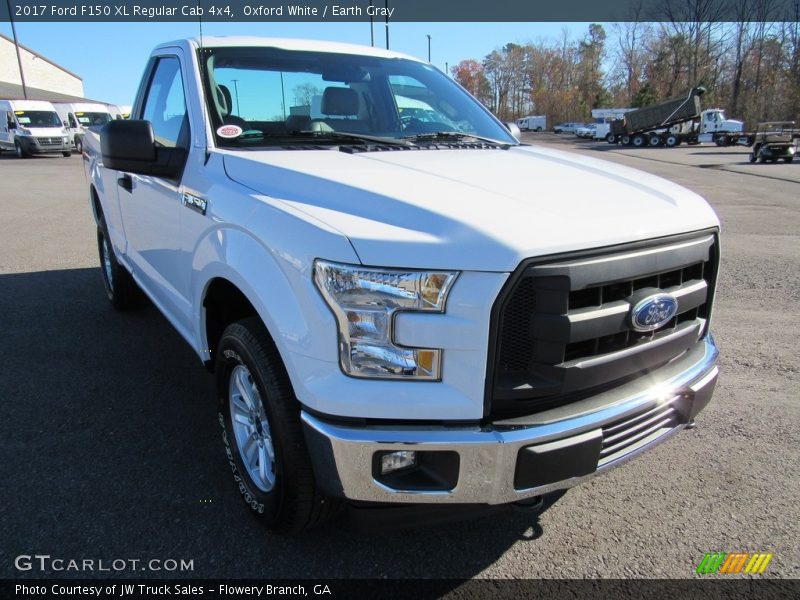 Oxford White / Earth Gray 2017 Ford F150 XL Regular Cab 4x4